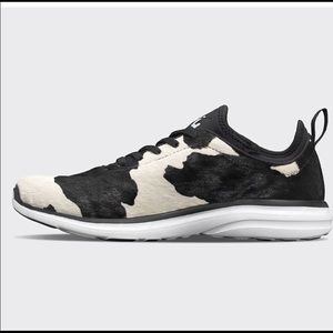 APL - Iconic Phantom Sneakers Black/White